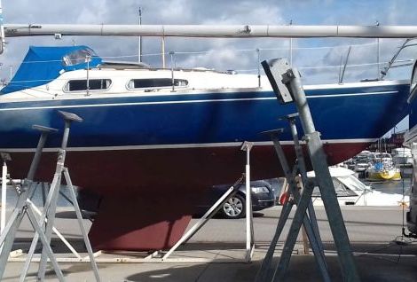 farby jachtowe oliva, malowanie jachtu, remont łodzi, farby przeciwporostowe 8